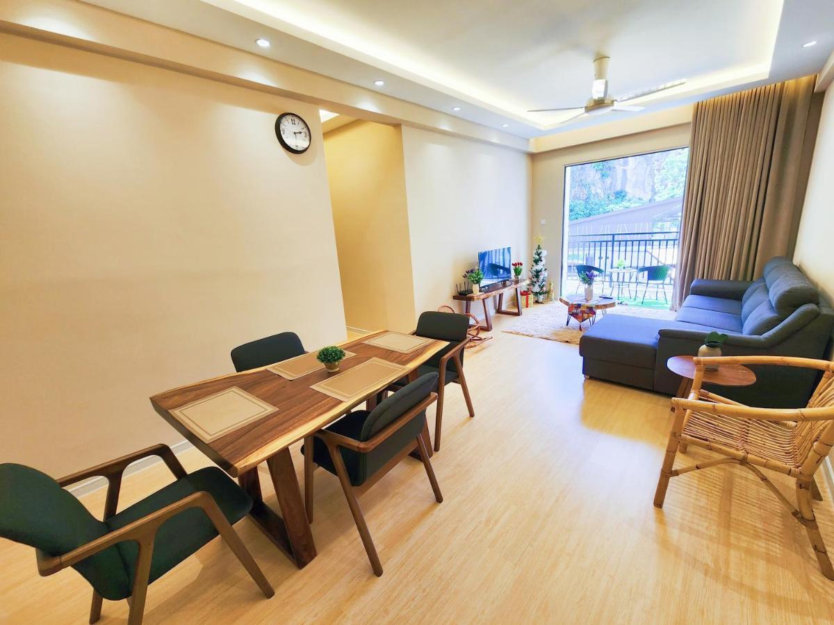 Apartment The Cove At Garden East 7 Pax Cozy Fully Air Con
